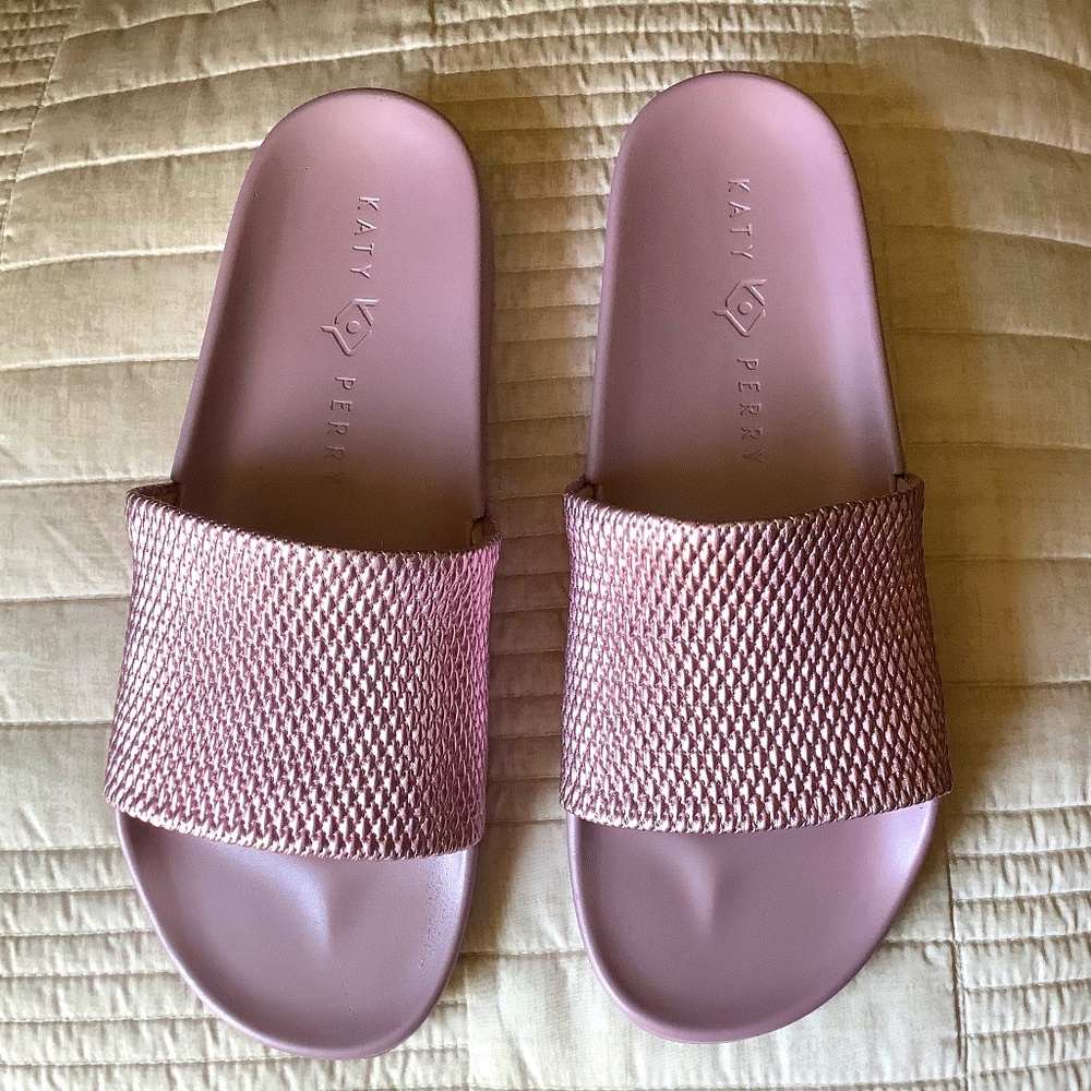 Katy Perry The Jimmi Slide Sandal Metallic Violet SZ 10